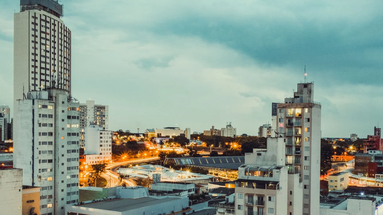 Centro financeiro e residencial de Campinas, interior de São Paulo