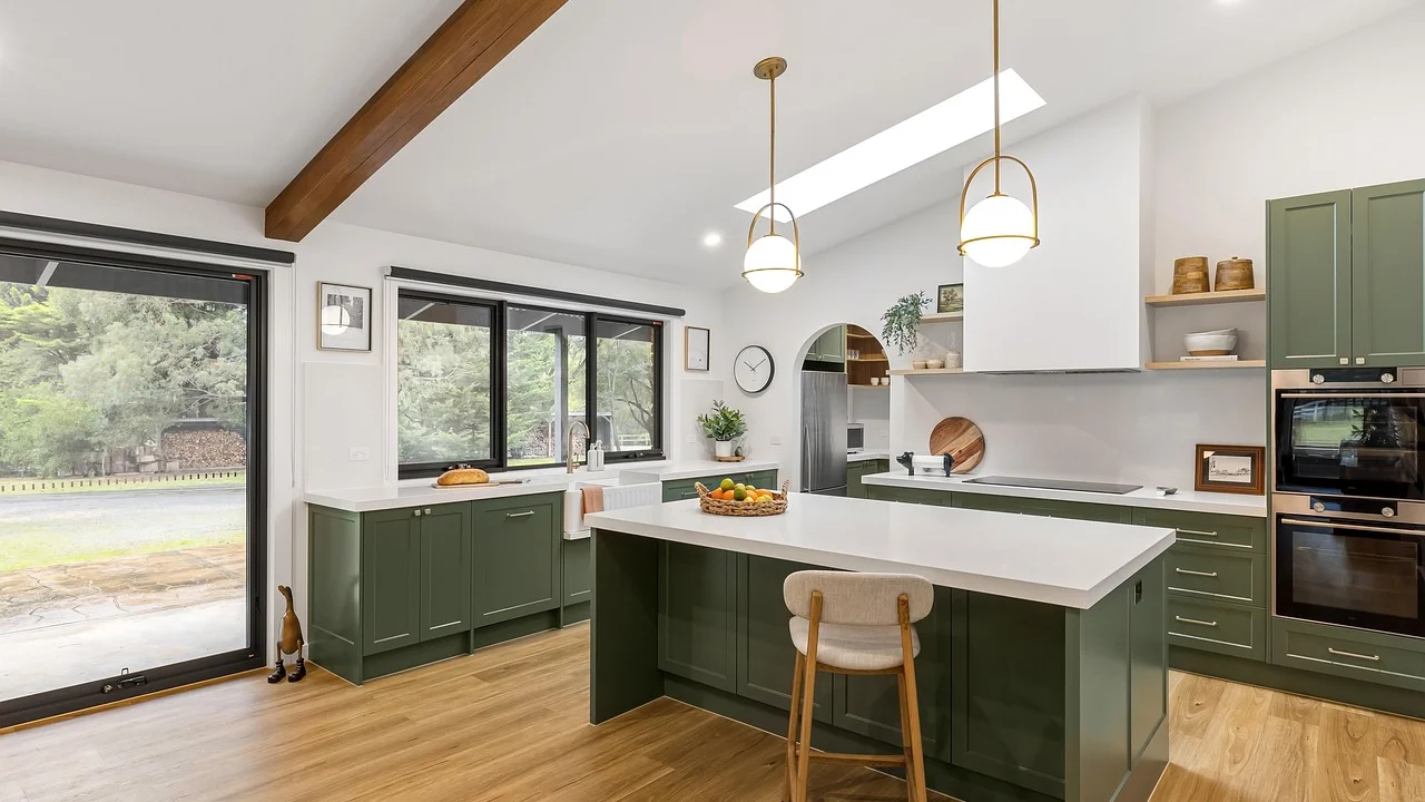 Cenário arquitetônico e imobiliário contemporâneo