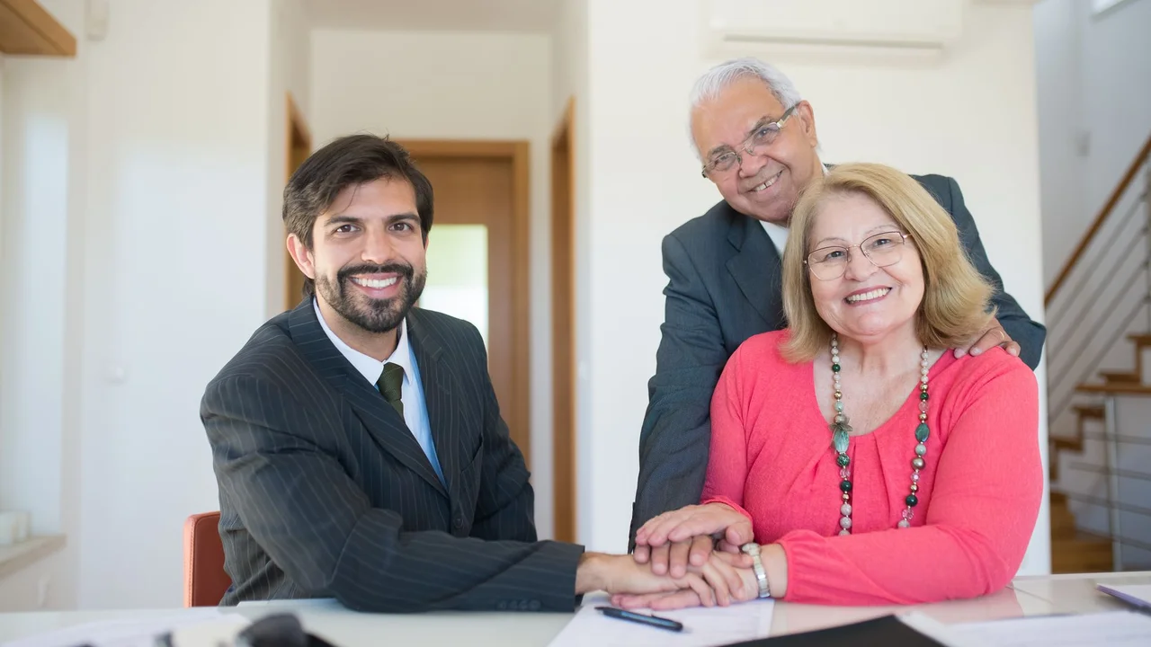 Cenário arquitetônico e imobiliário contemporâneo