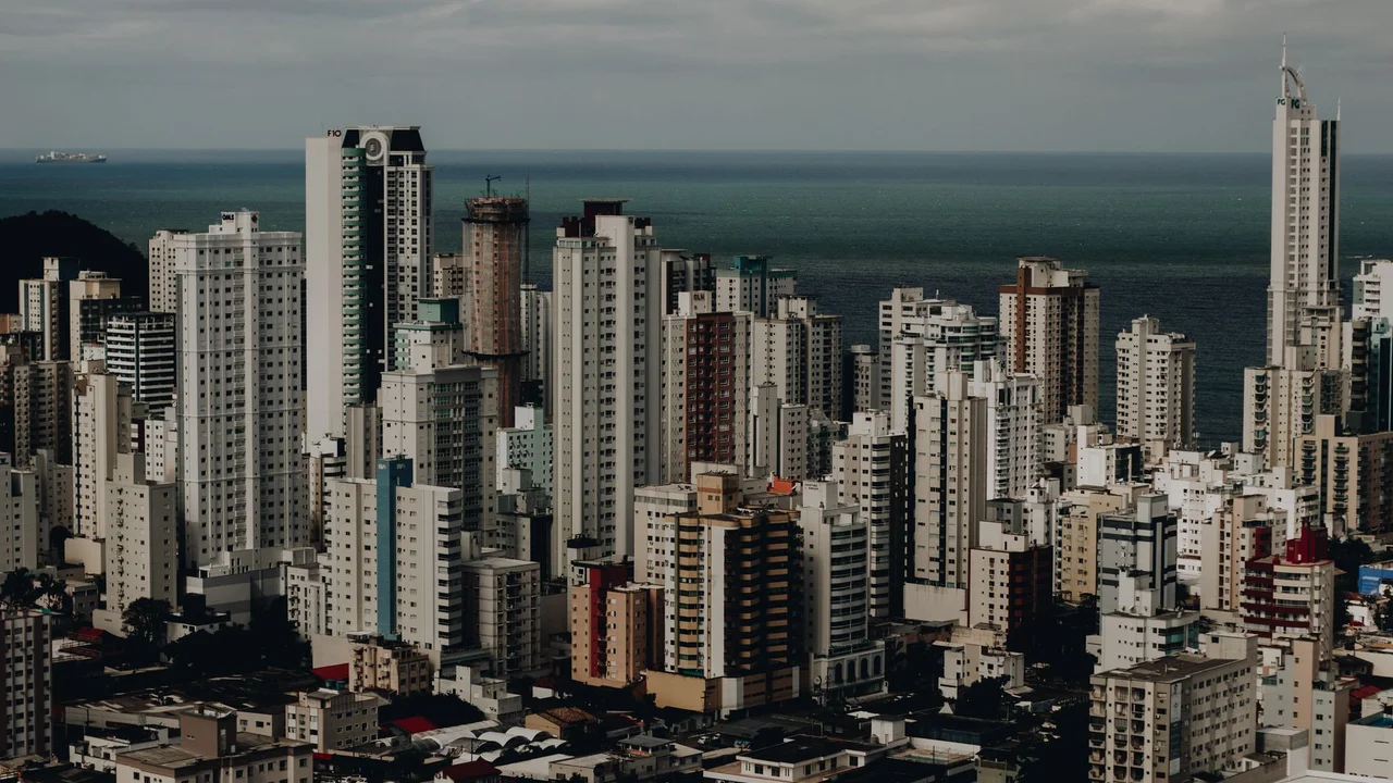 Vender imóvel na planta sem obra física: como marcas de luxo e esteiras digitais destravaram R$ 200 mi de VGV